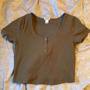 Army green crop top